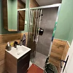 Domus Lapidea Apartment Postira