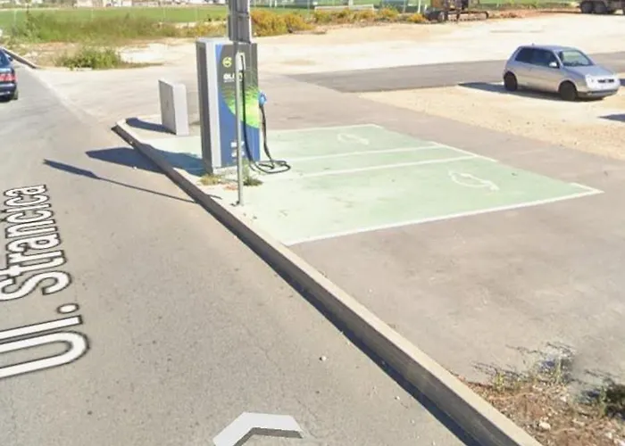 Domus Lapidea 아파트