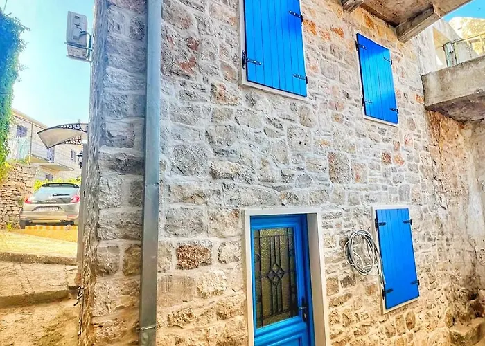 Domus Lapidea Apartman